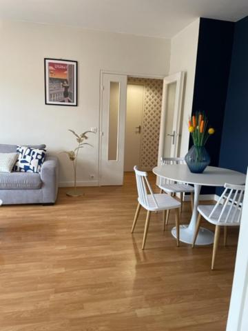 Le 21 Appartement Épernay Buitenkant foto